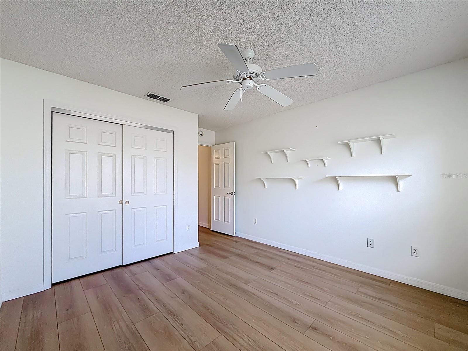 Image 26 of 36 For 1109 Saldivar Road