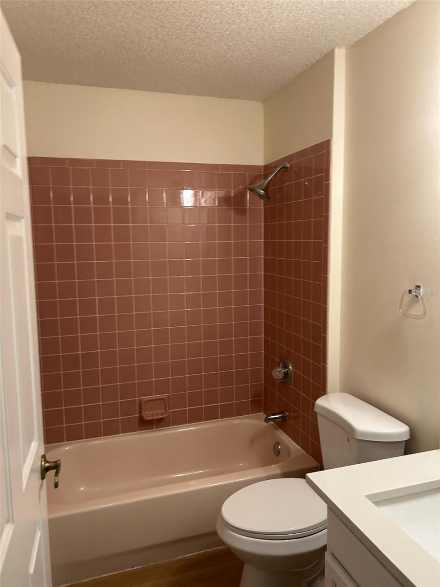 Image 27 of 36 For 1109 Saldivar Road