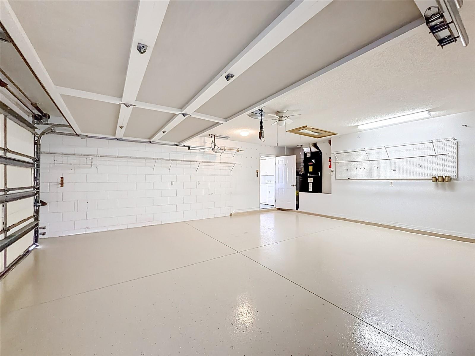 Image 32 of 36 For 1109 Saldivar Road