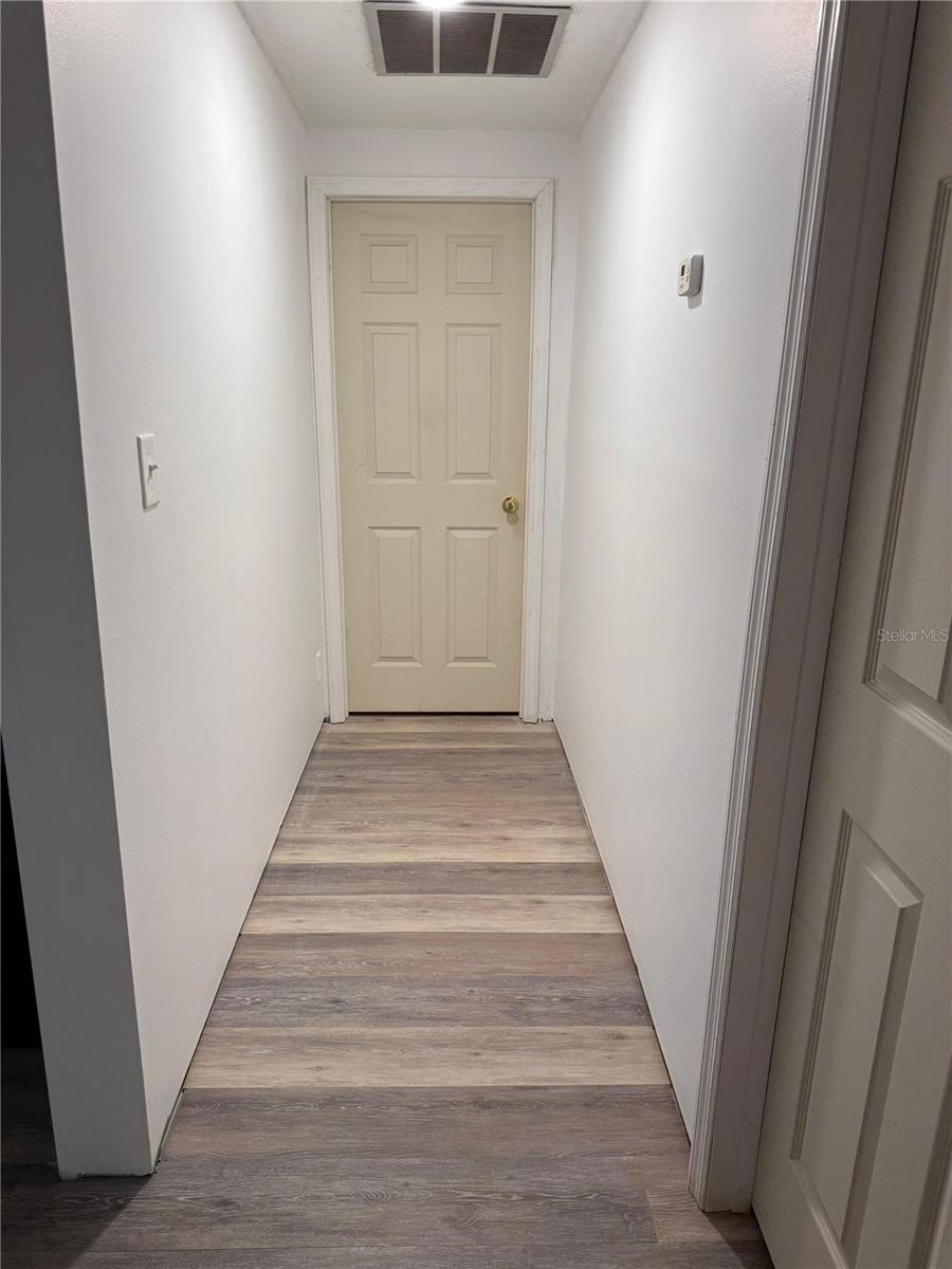 Image 25 of 31 For 6020 17th Street