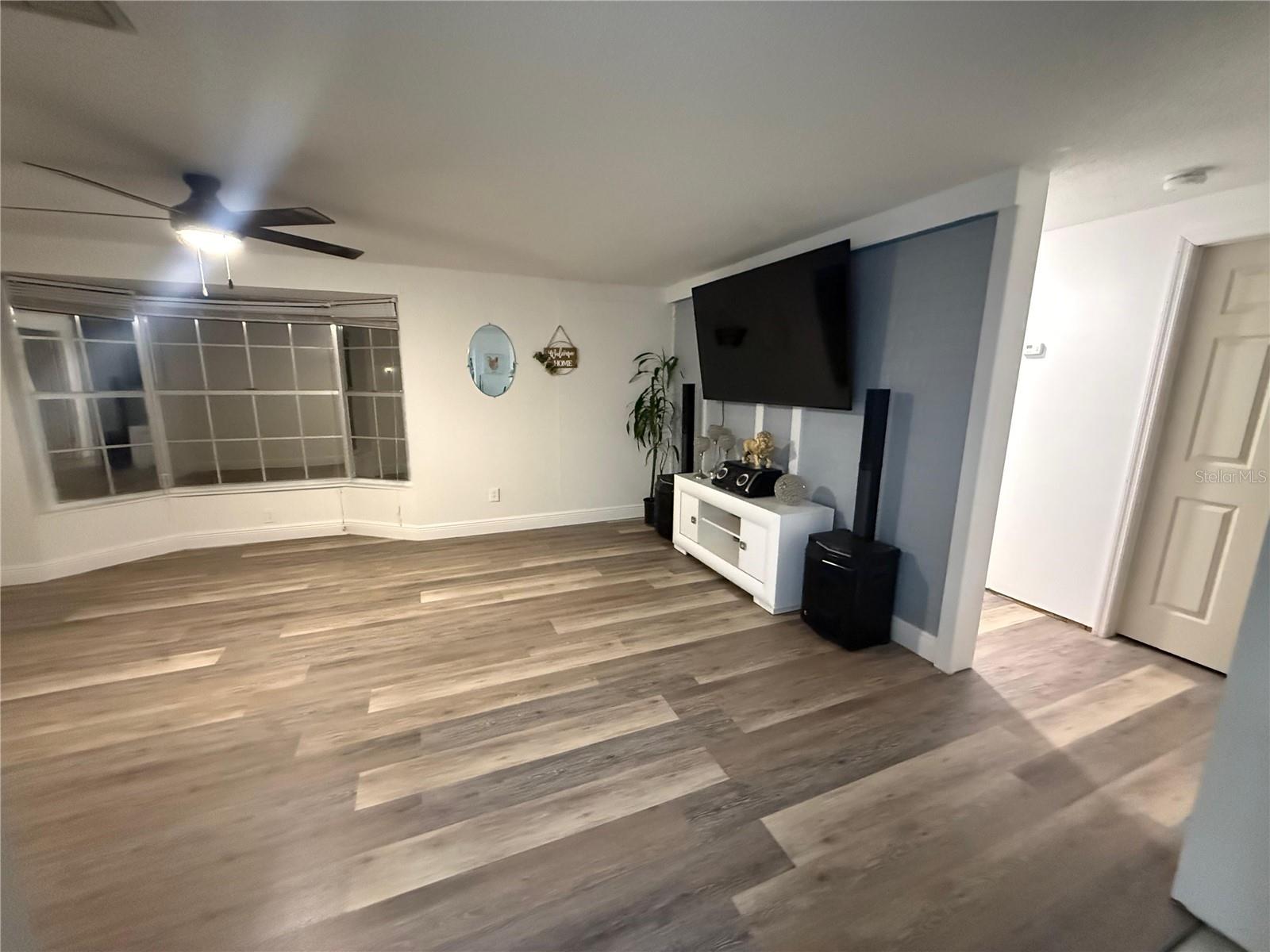 Image 29 of 31 For 6020 17th Street