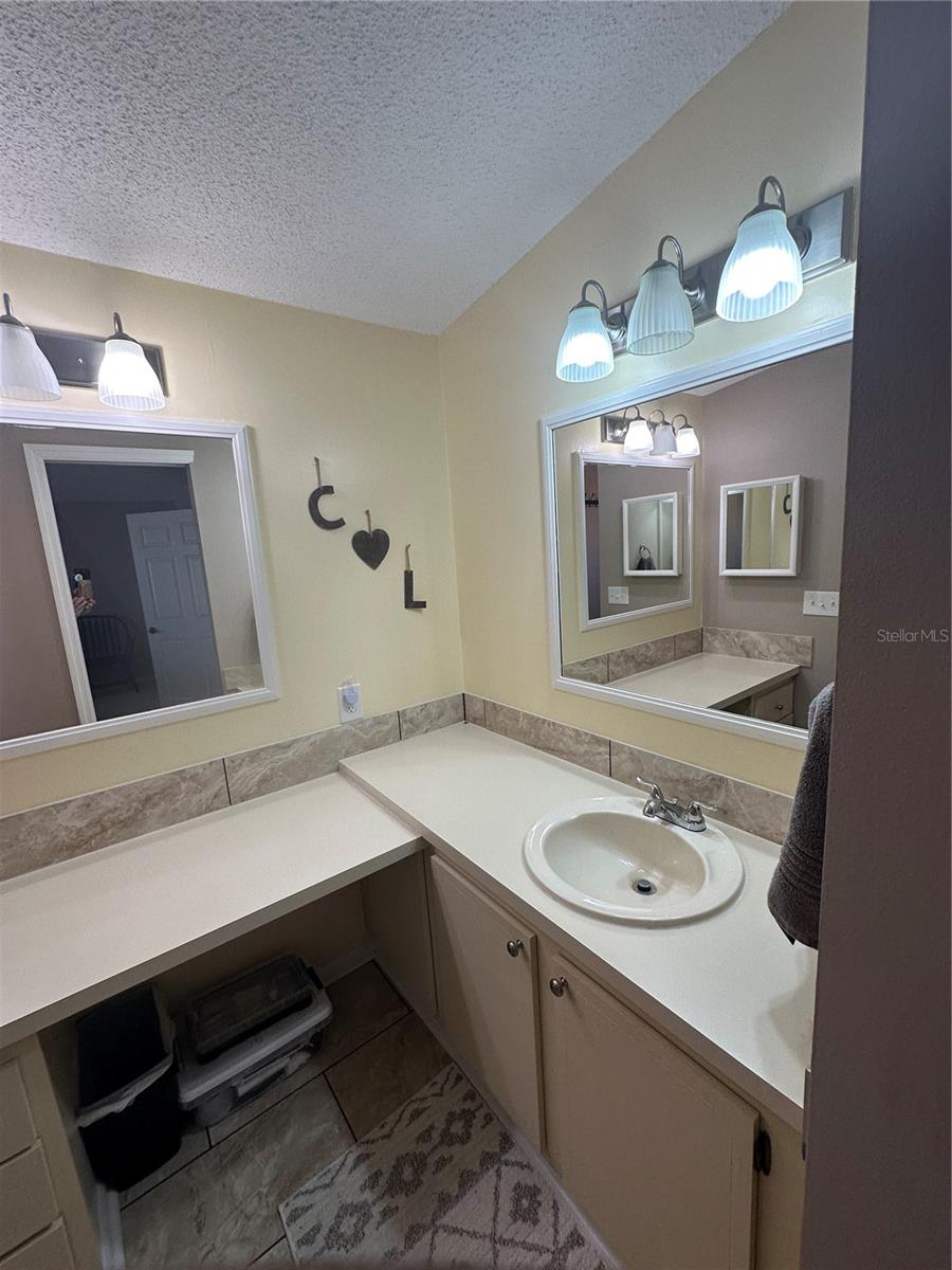 Image 14 of 19 For 721 Tangerine Drive