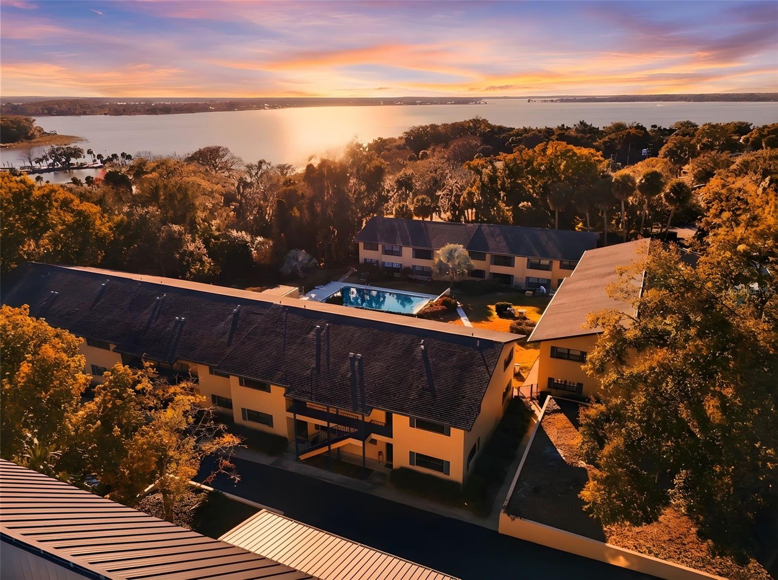 Image 31 of 45 For 110 Tremain Street 109