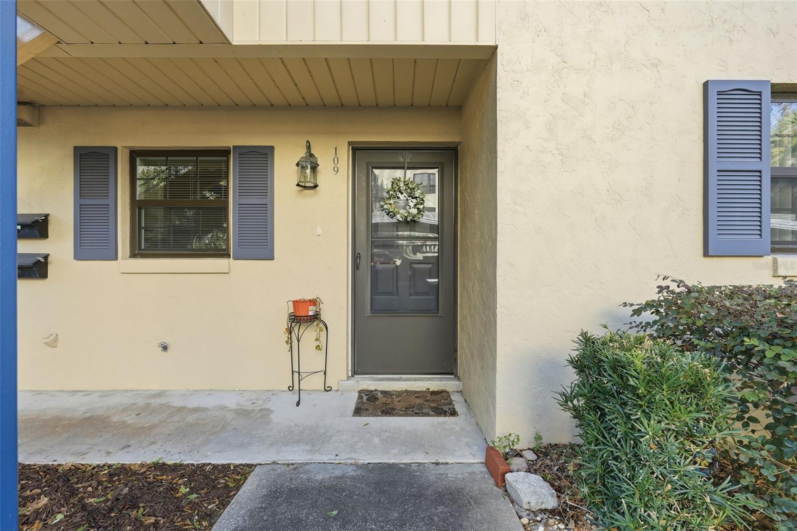 Image 39 of 45 For 110 Tremain Street 109