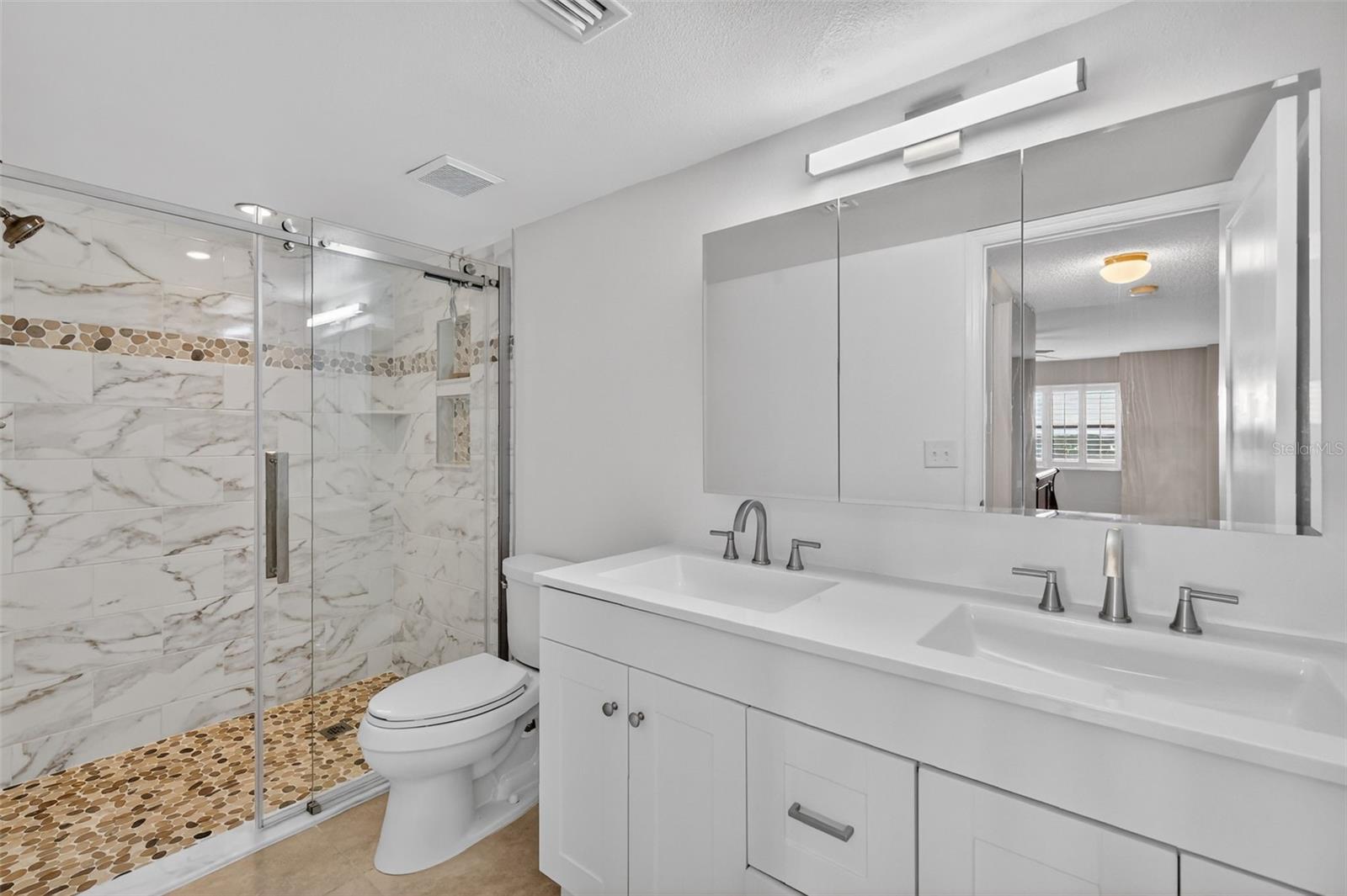 Image 21 of 36 For 501 Old Us Highway 441  105