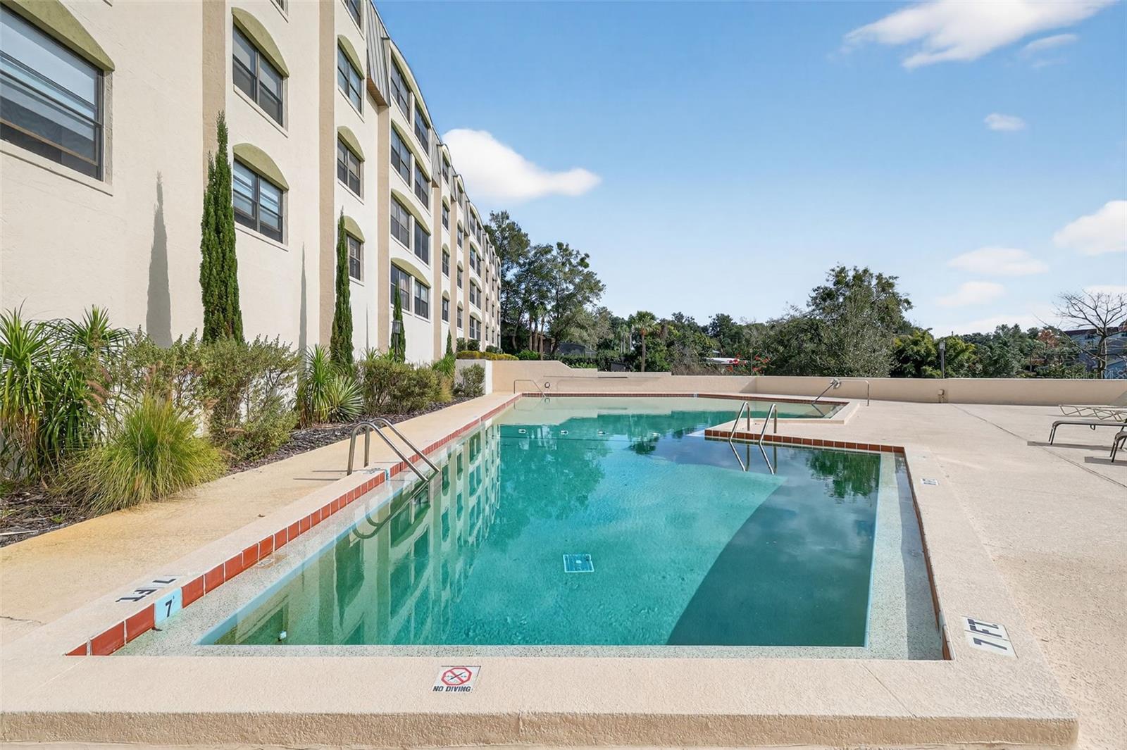 Image 27 of 36 For 501 Old Us Highway 441  105