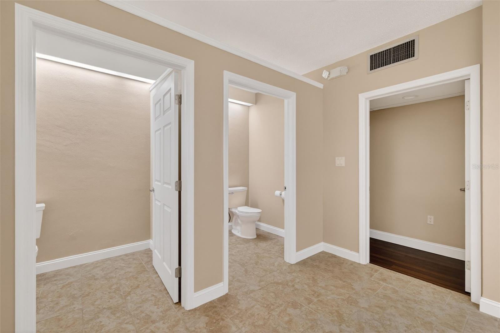 Image 33 of 36 For 501 Old Us Highway 441  105