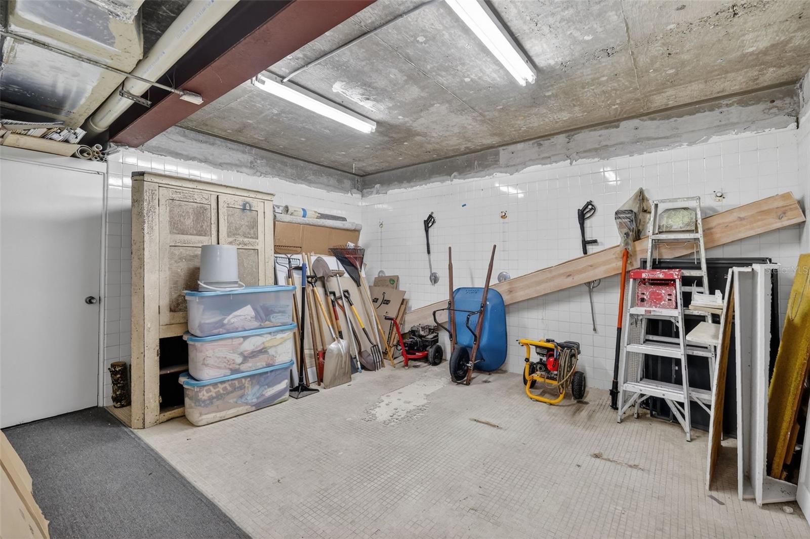 Image 36 of 36 For 501 Old Us Highway 441  105