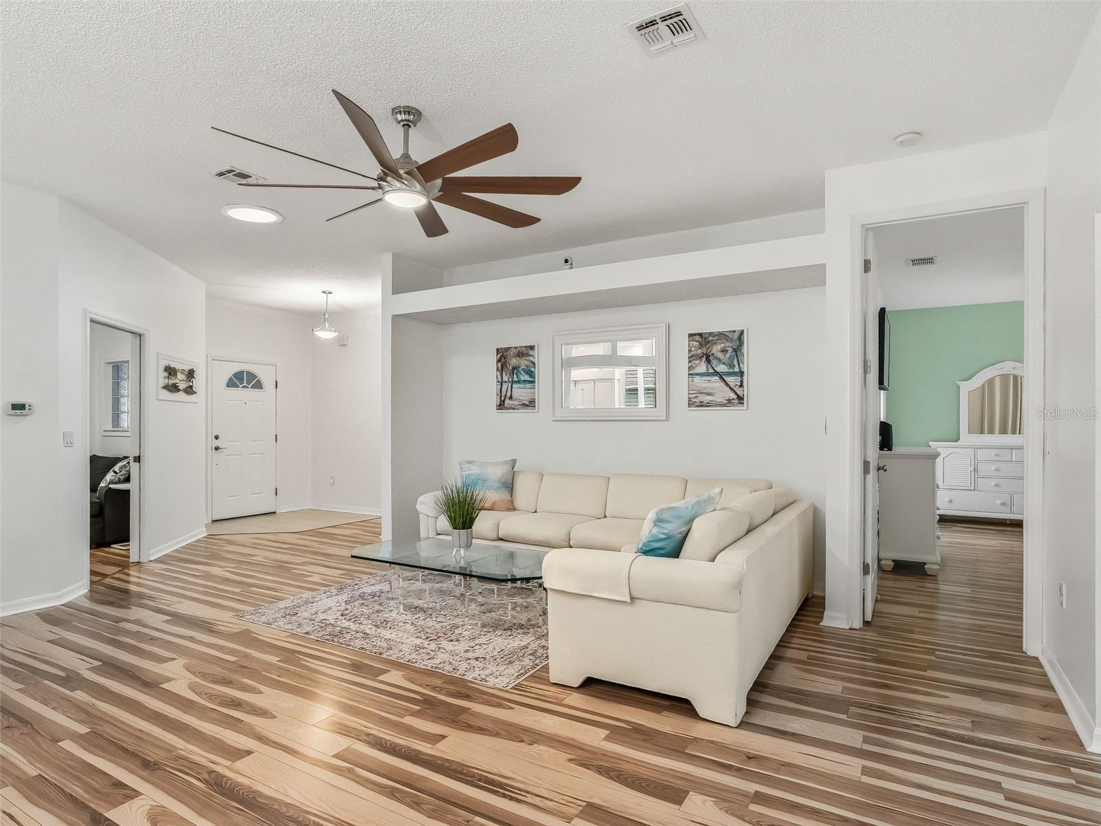 Image 10 of 57 For 32752 Timberwood Drive