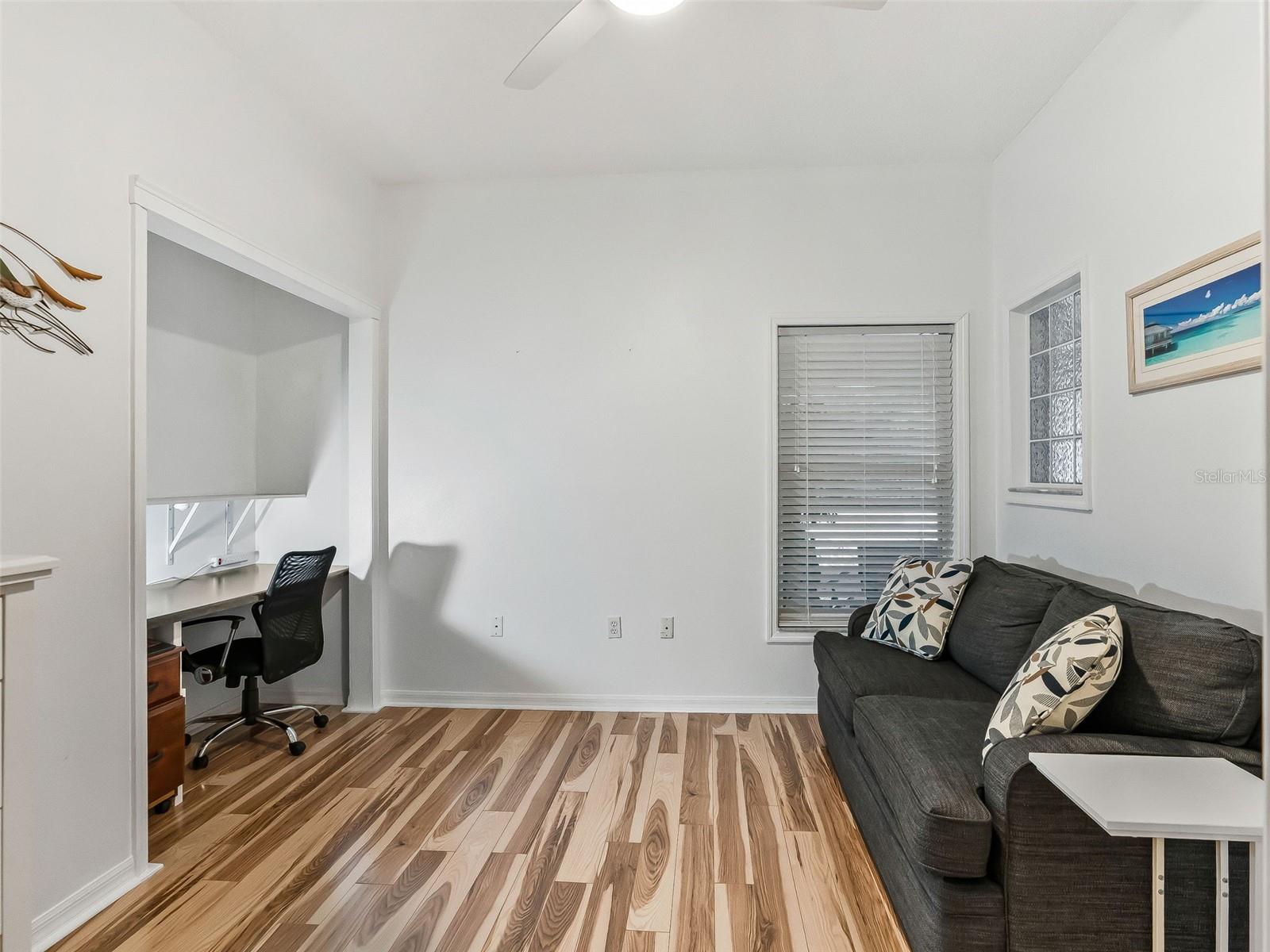 Image 31 of 57 For 32752 Timberwood Drive