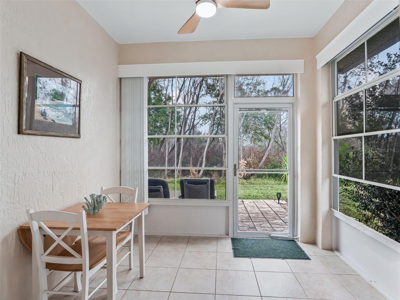 Image 35 of 57 For 32752 Timberwood Drive