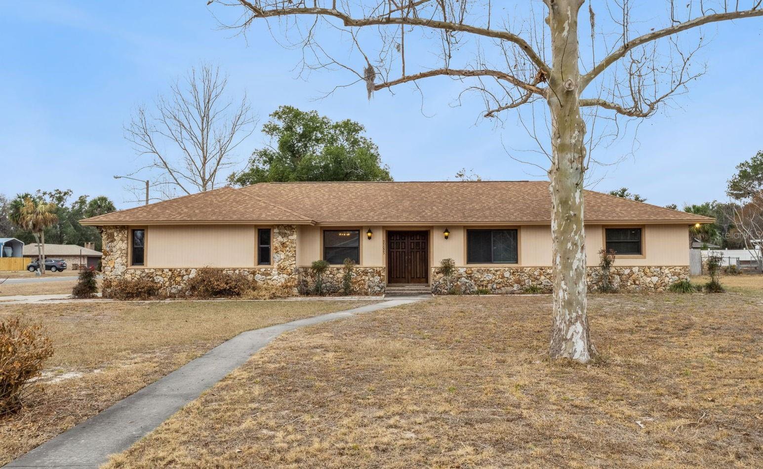 Details for 35025 Raintree Drive, FRUITLAND PARK, FL 34731