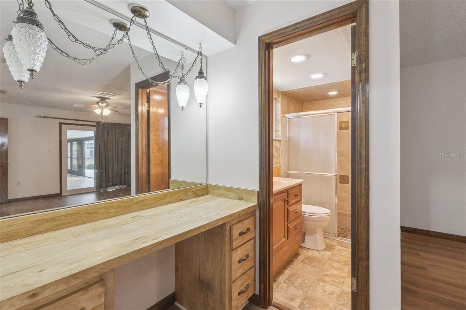 Image 16 of 31 For 35025 Raintree Drive