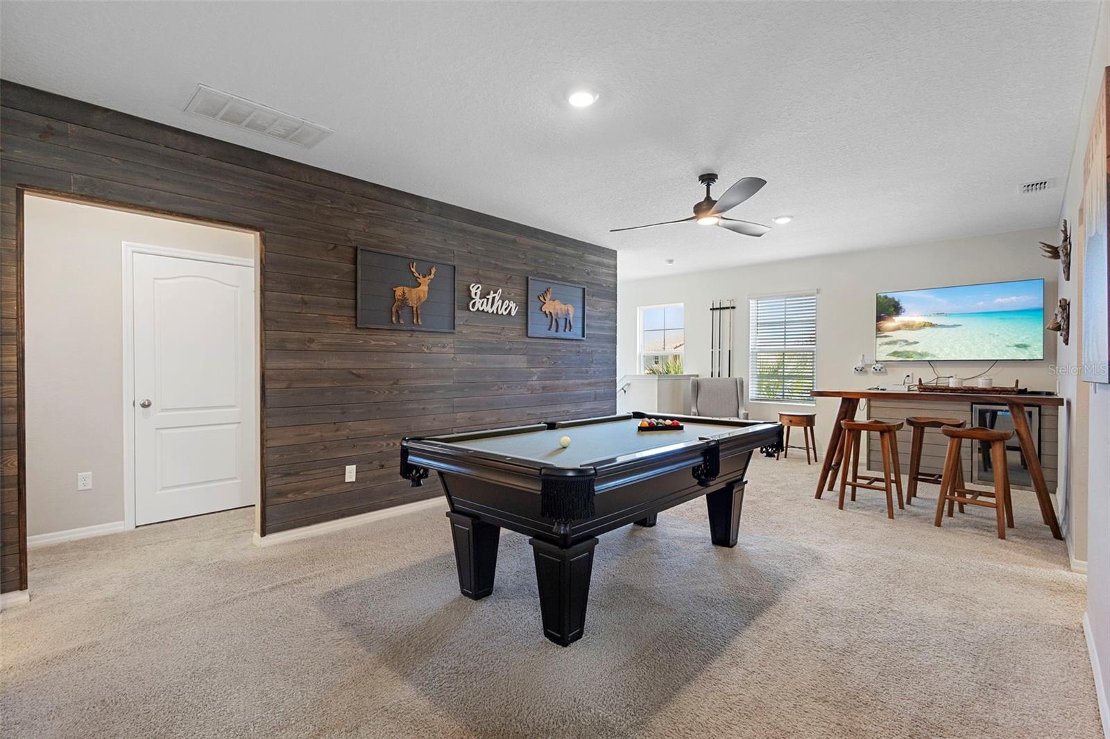 Image 23 of 65 For 7592 Oakmoss Loop