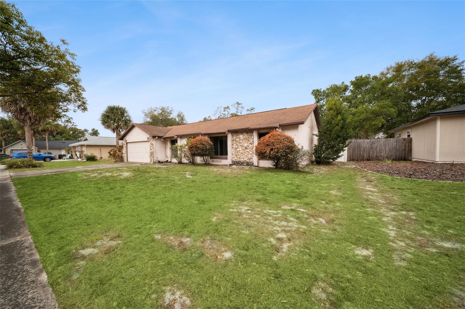 Image 3 of 33 For 2911 Autumnwood Trail