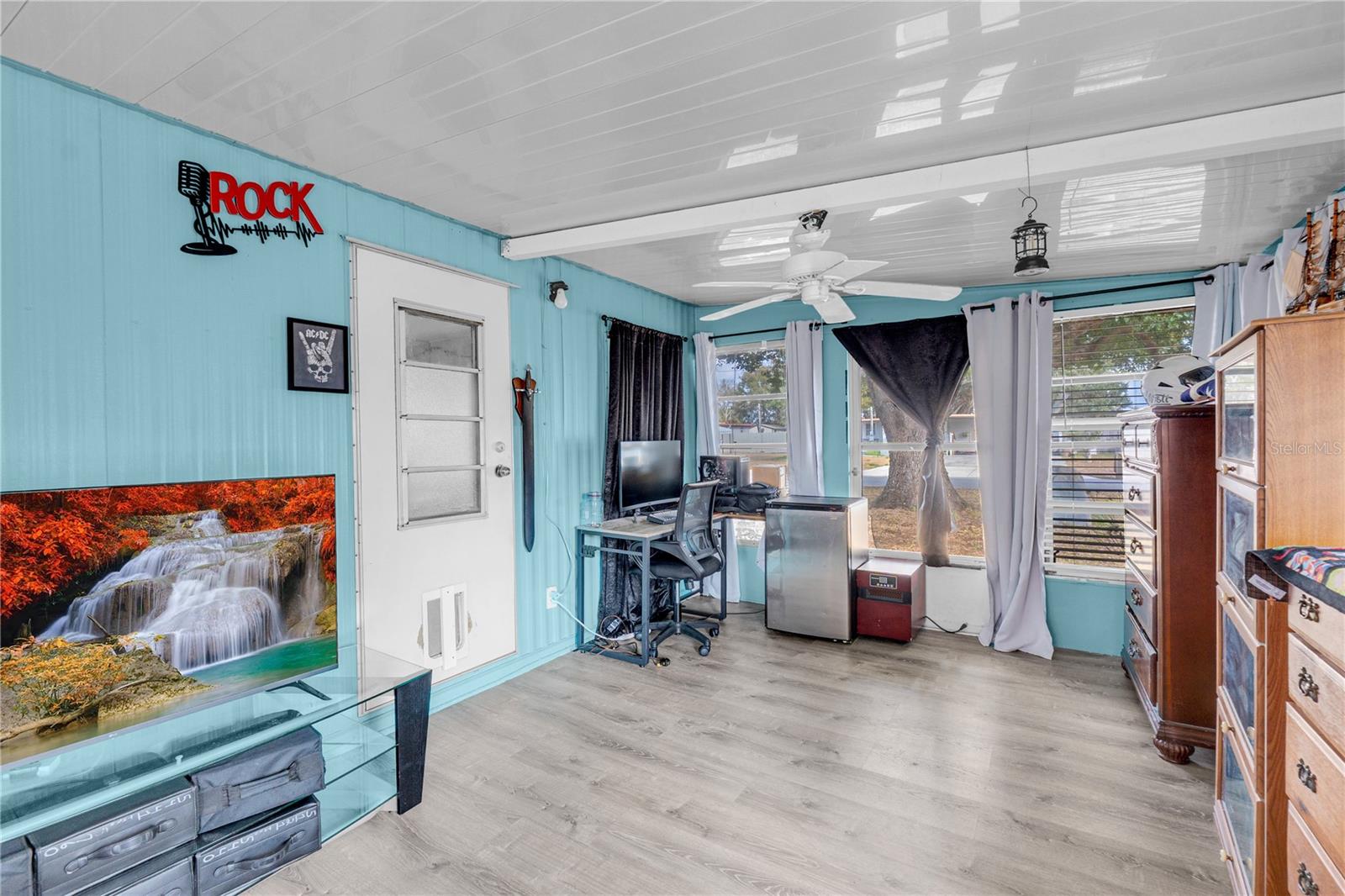 Image 21 of 31 For 34127 Washington Avenue