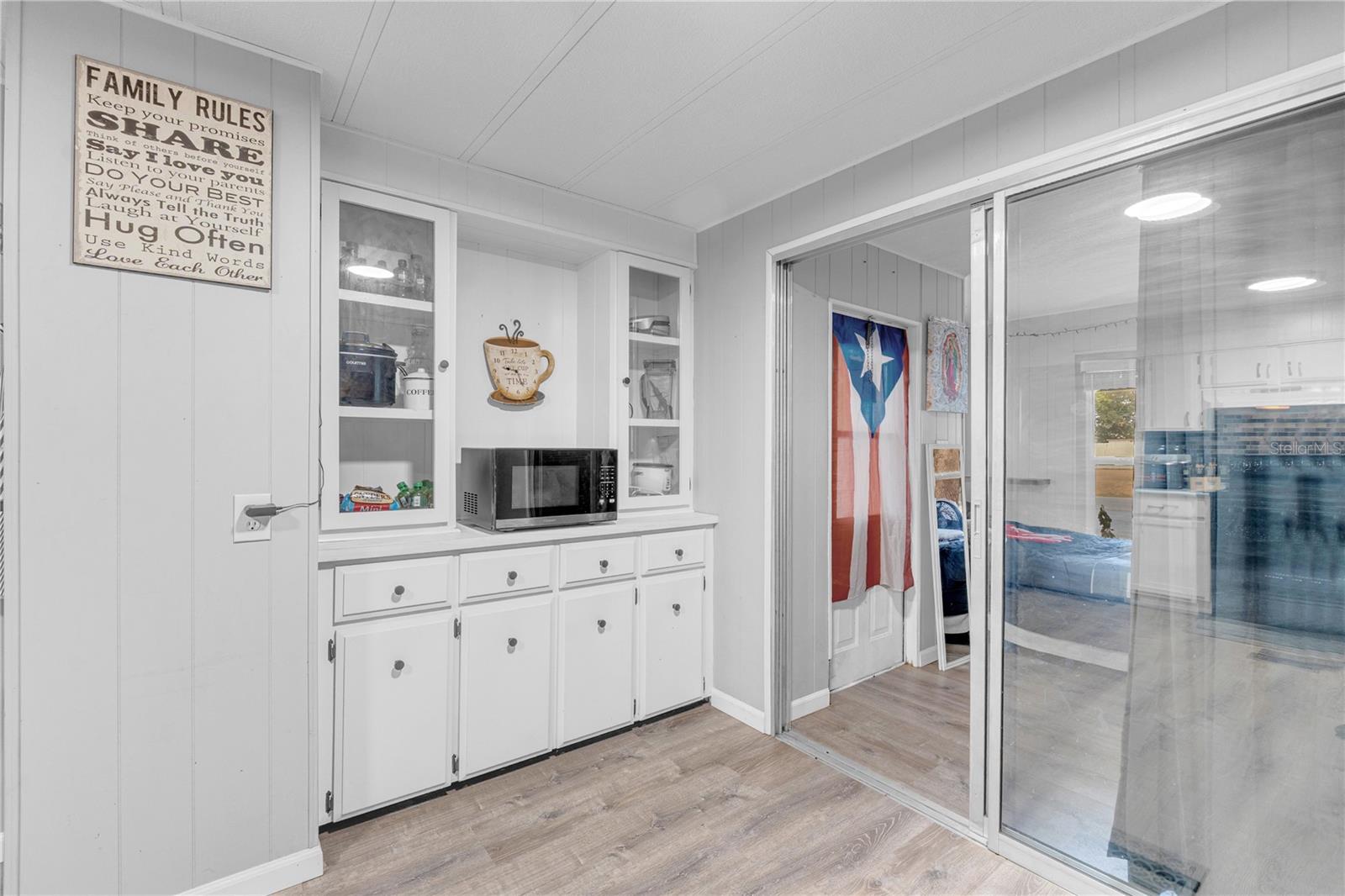 Image 7 of 31 For 34127 Washington Avenue