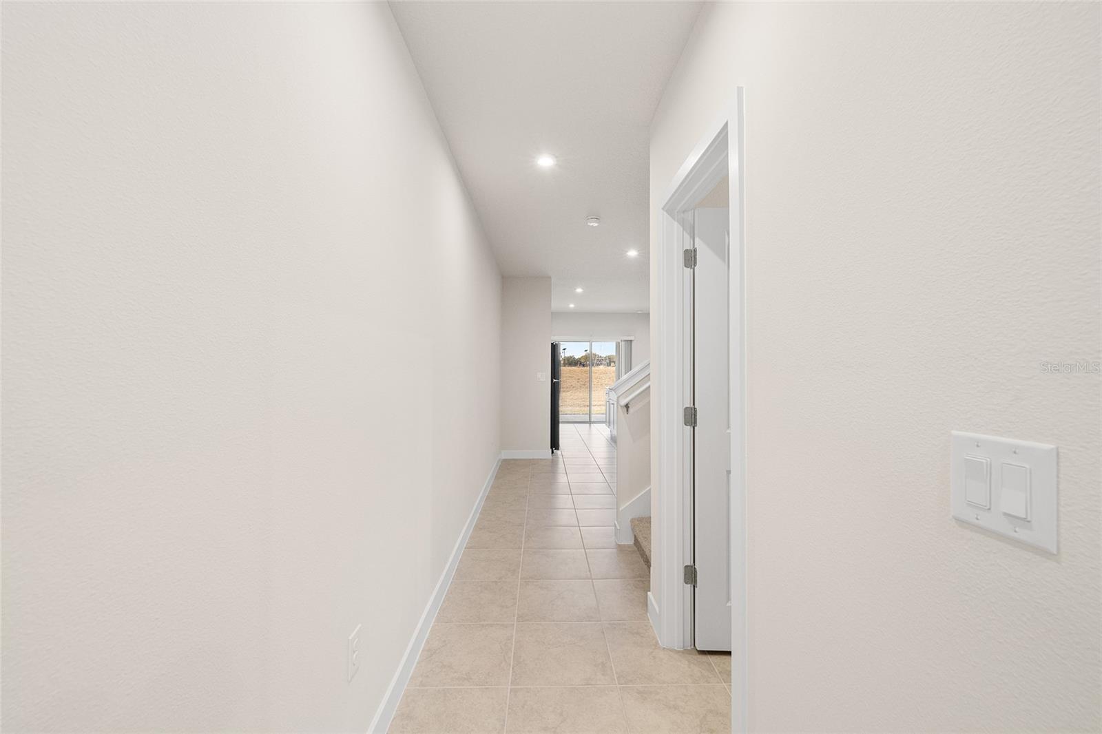 Image 11 of 49 For 1197 Port Blue Way