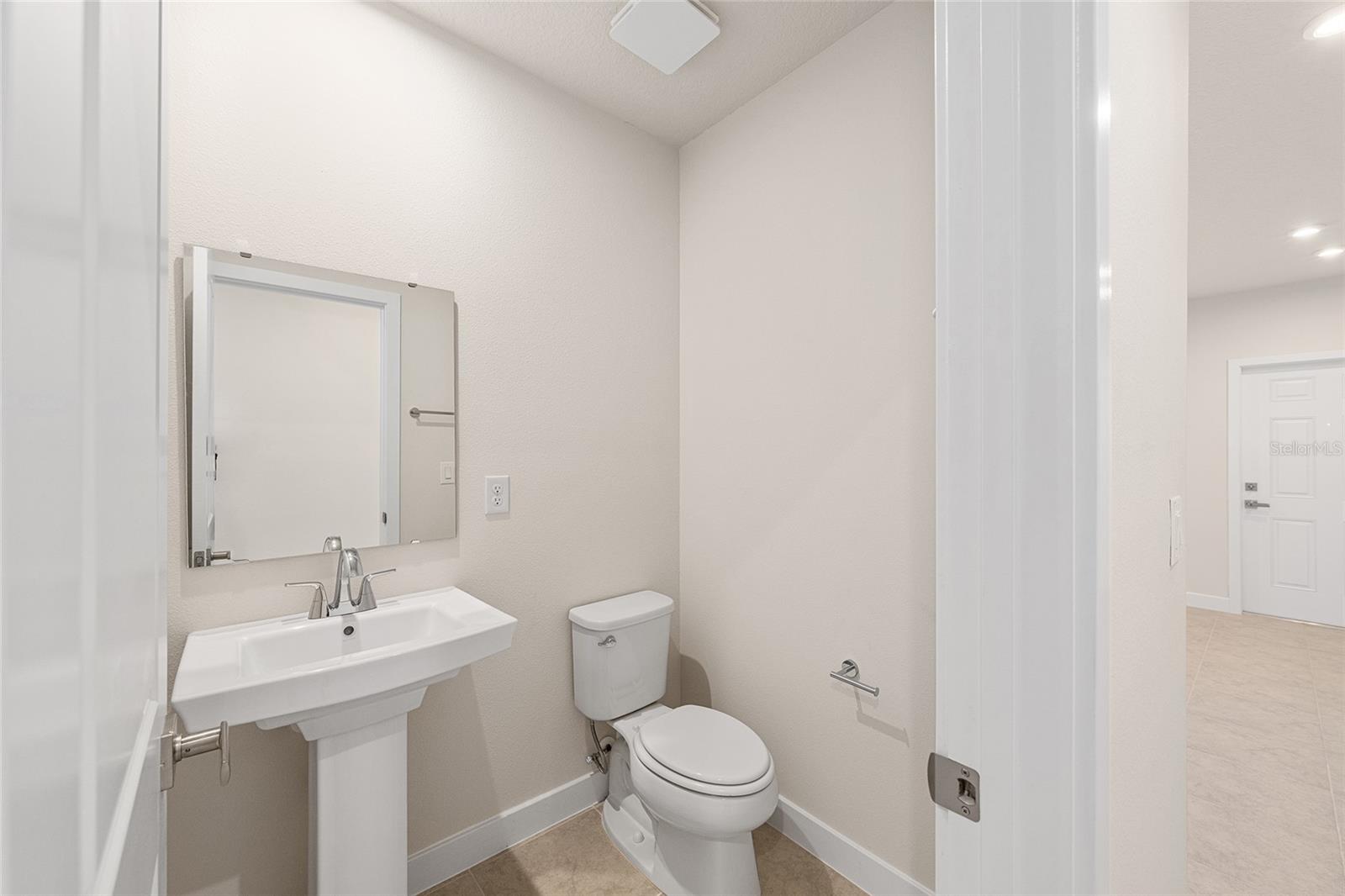 Image 12 of 49 For 1197 Port Blue Way