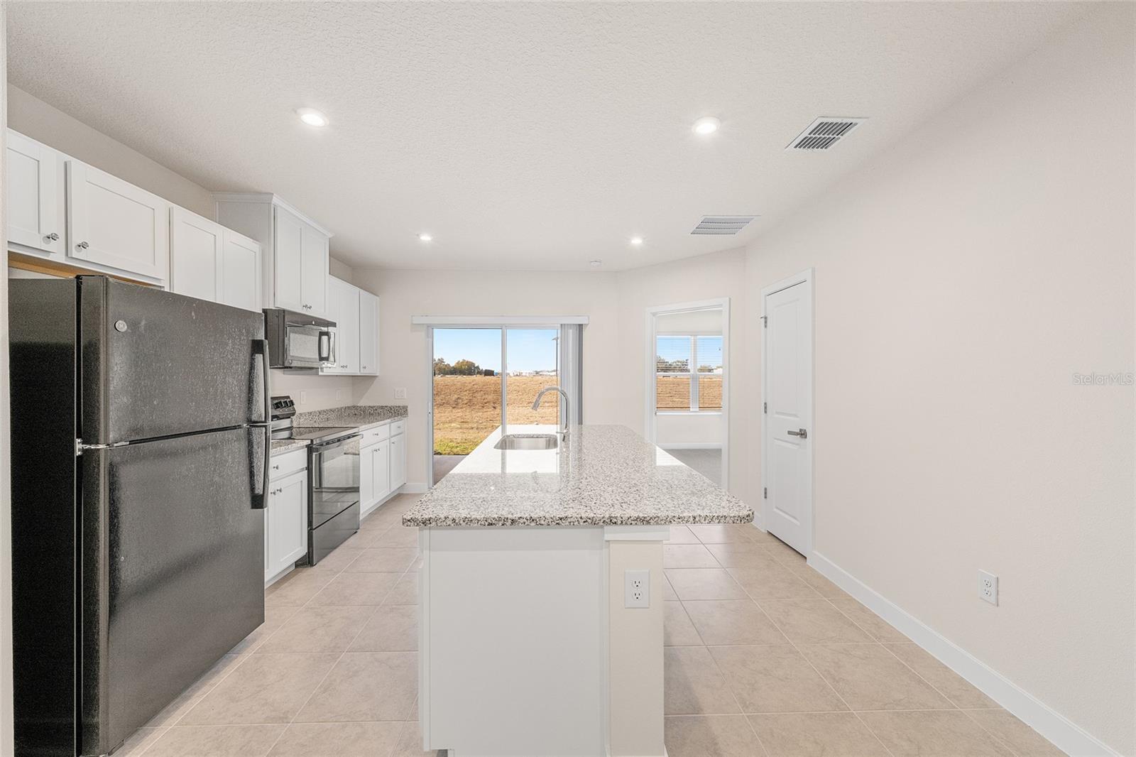 Image 17 of 49 For 1197 Port Blue Way