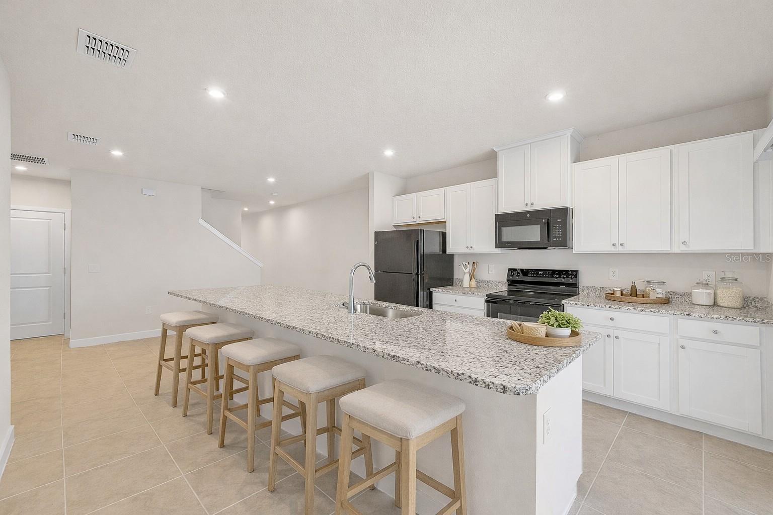 Image 21 of 49 For 1197 Port Blue Way