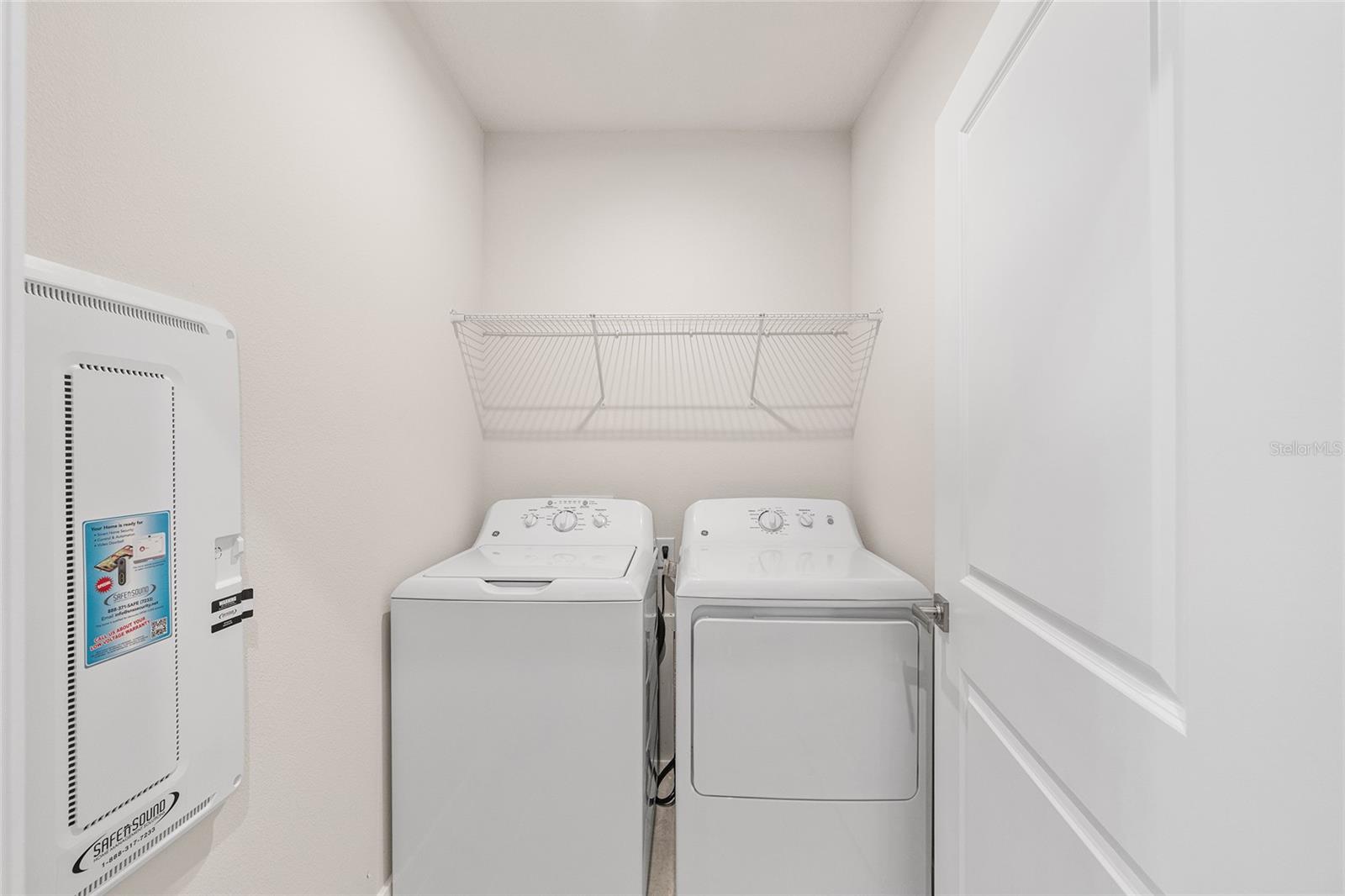 Image 35 of 49 For 1197 Port Blue Way