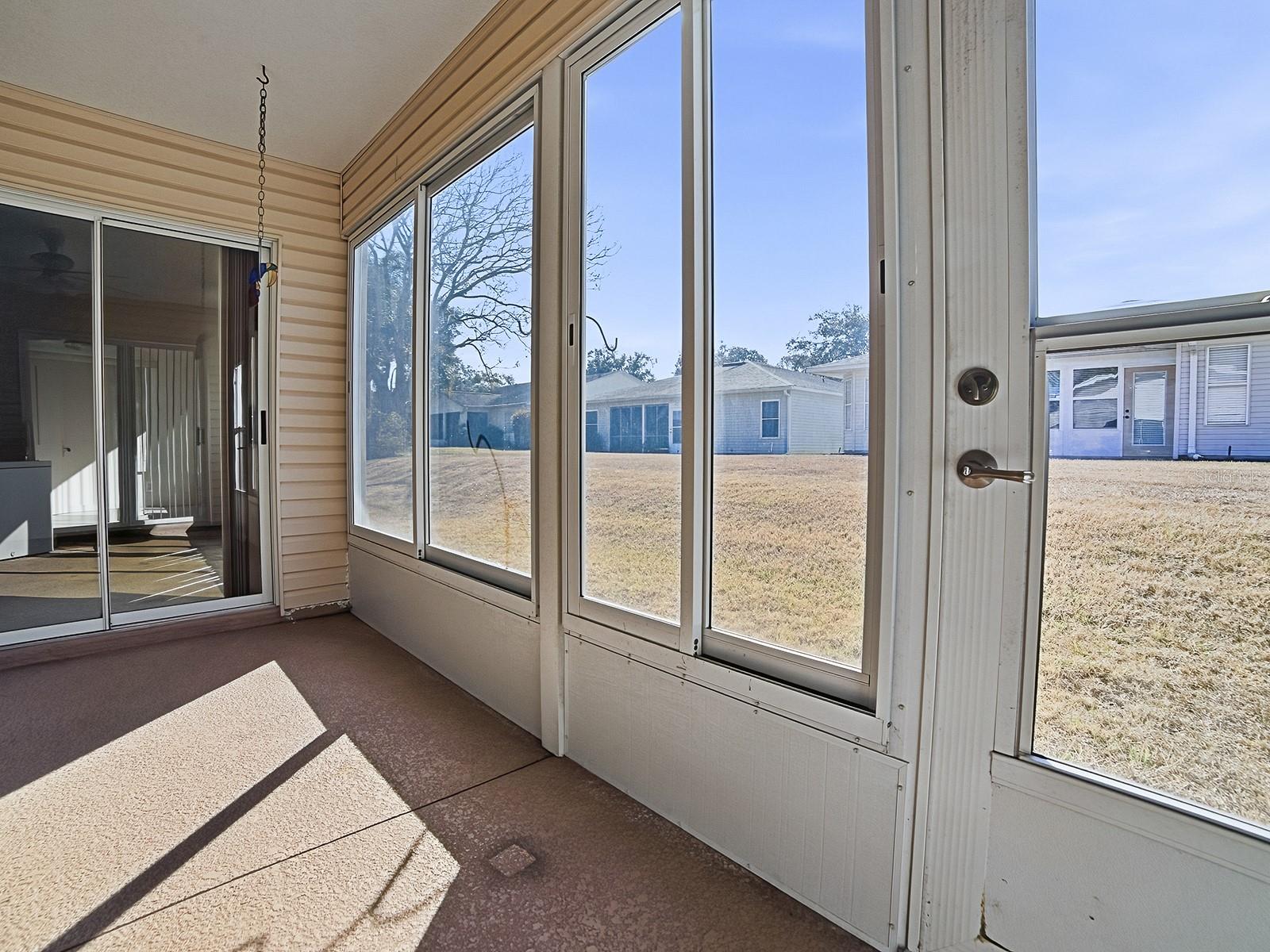 Image 31 of 37 For 752 Old Oaks Lane