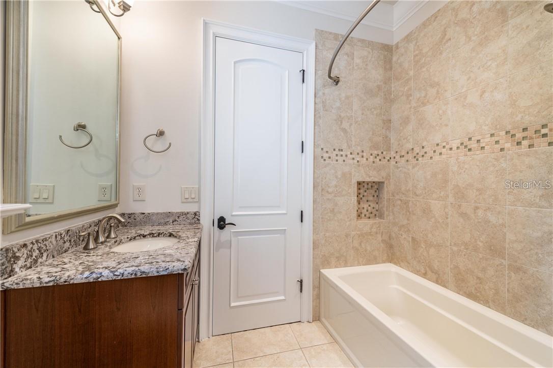 Image 38 of 64 For 16332 Pendio Drive