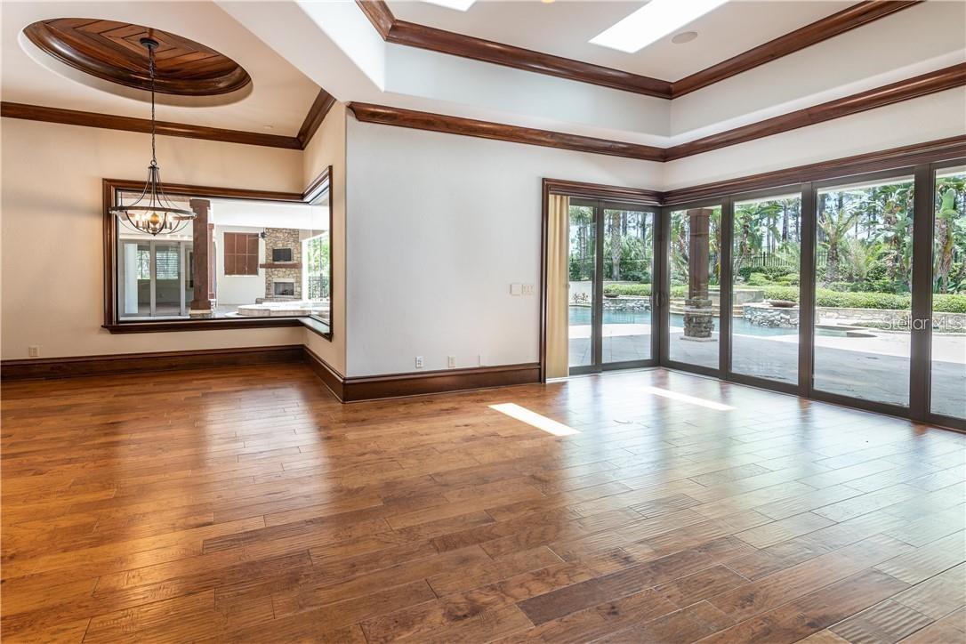 Image 6 of 64 For 16332 Pendio Drive