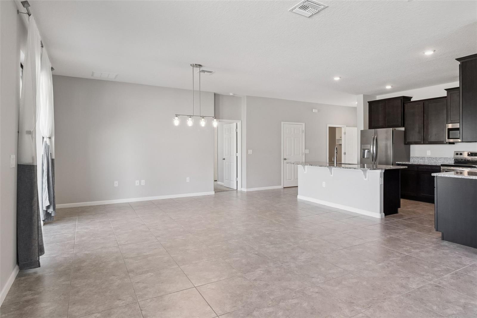 Image 10 of 60 For 4040 Dragonfly Drive