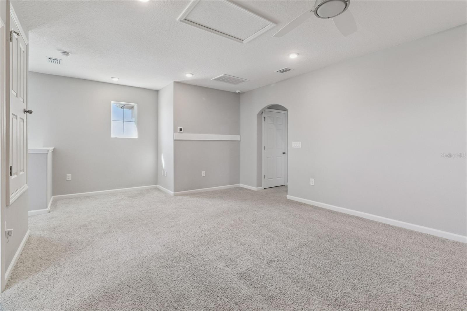 Image 19 of 60 For 4040 Dragonfly Drive