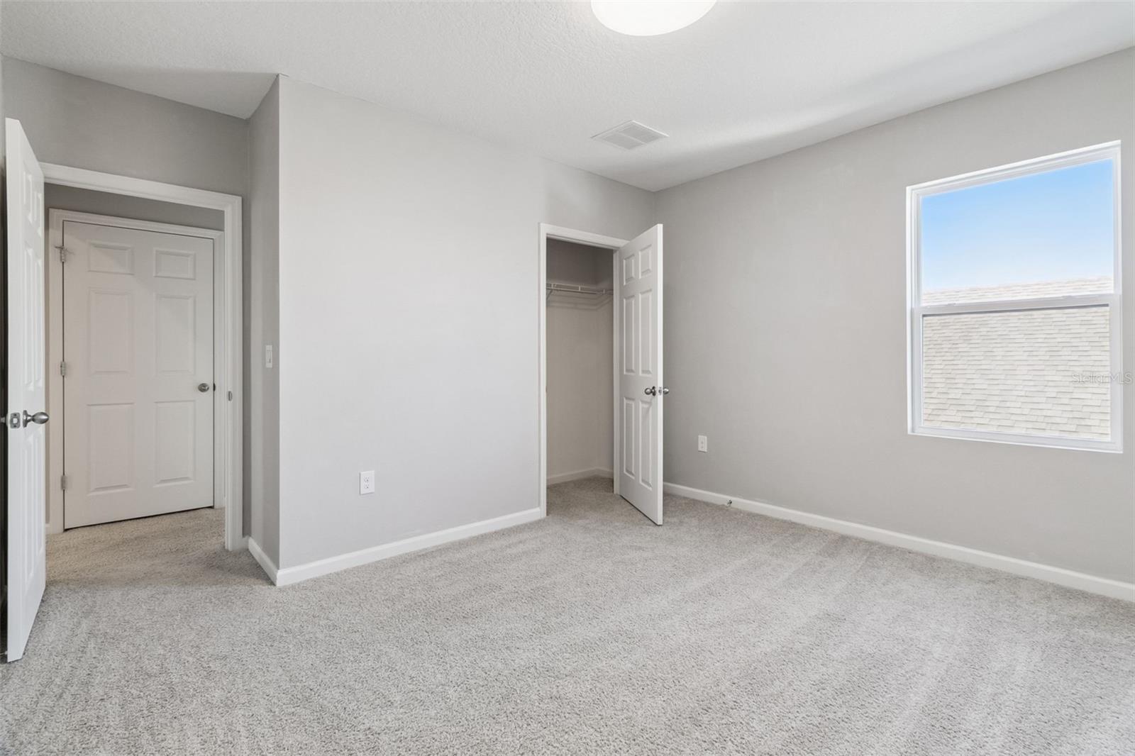 Image 27 of 60 For 4040 Dragonfly Drive