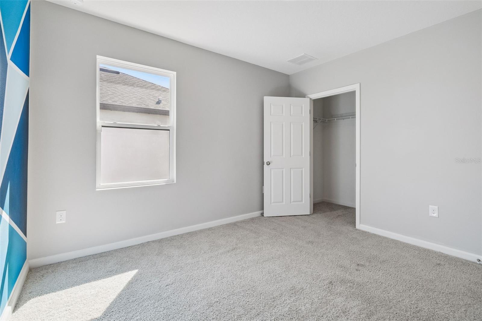 Image 29 of 60 For 4040 Dragonfly Drive