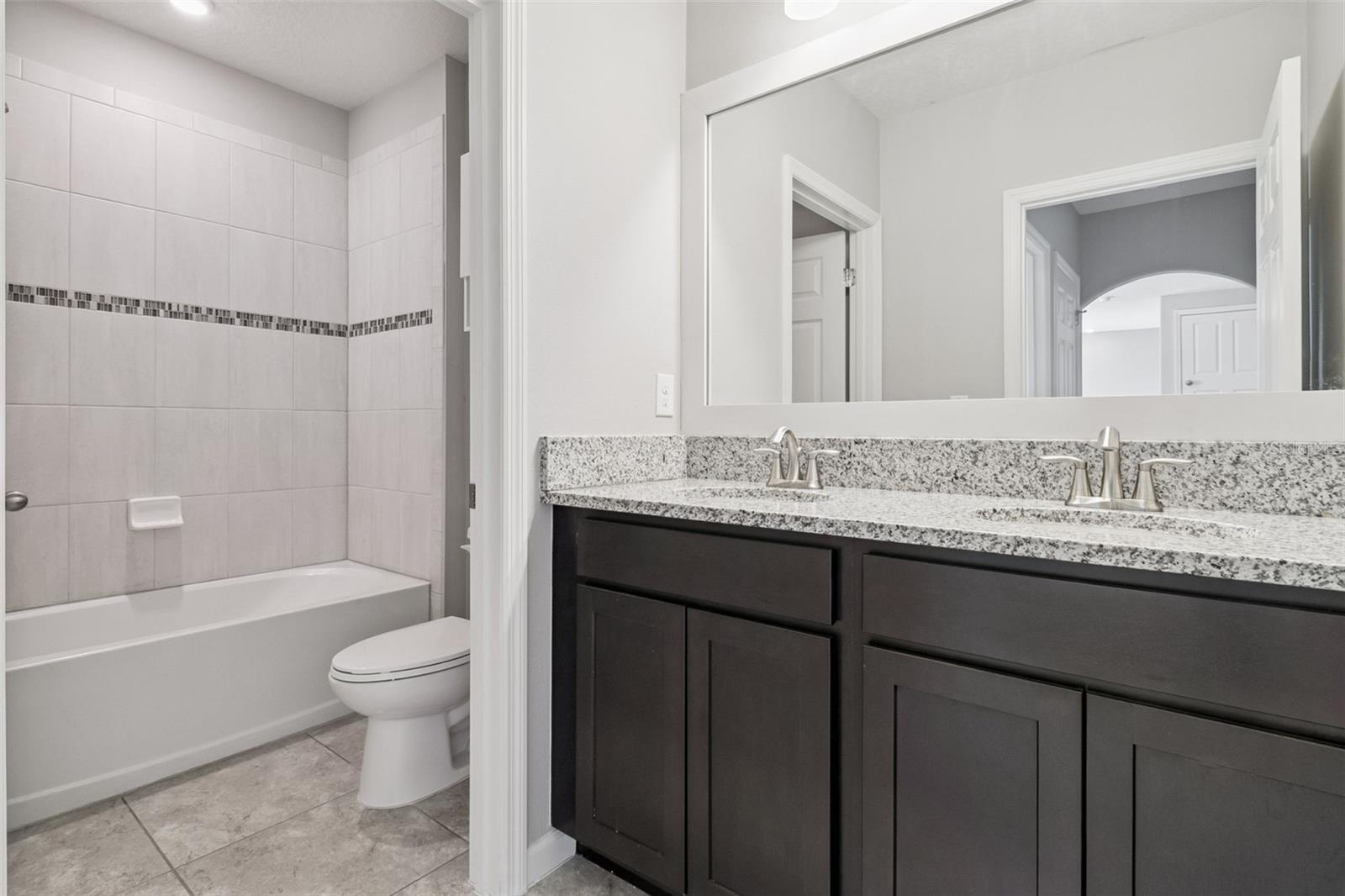 Image 34 of 60 For 4040 Dragonfly Drive