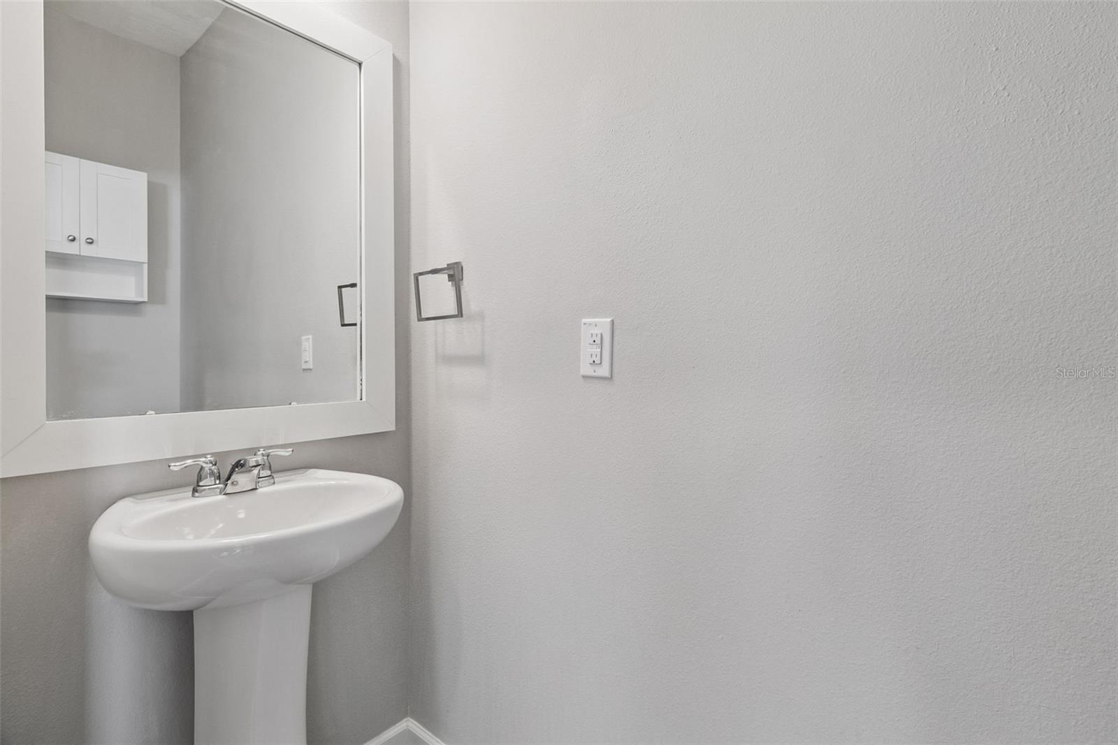 Image 36 of 60 For 4040 Dragonfly Drive