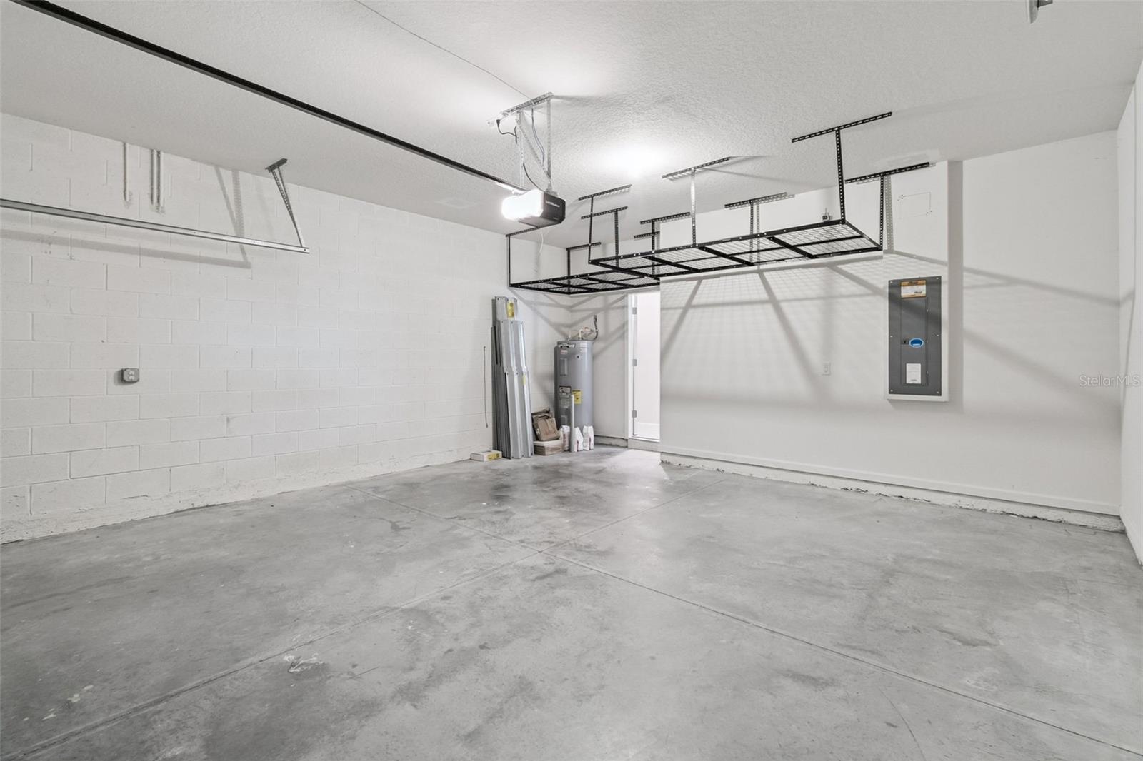 Image 39 of 60 For 4040 Dragonfly Drive