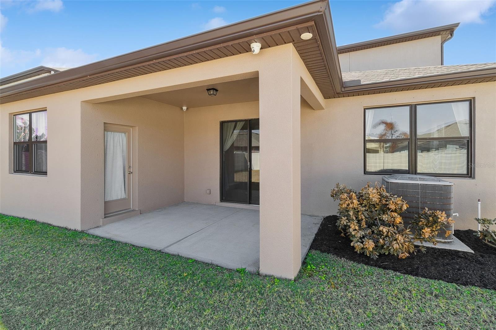 Image 42 of 60 For 4040 Dragonfly Drive