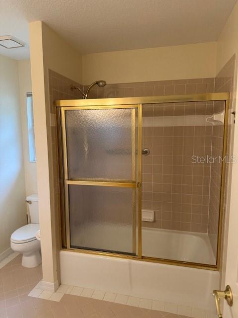 Image 18 of 37 For 14747 Green Valley Boulevard