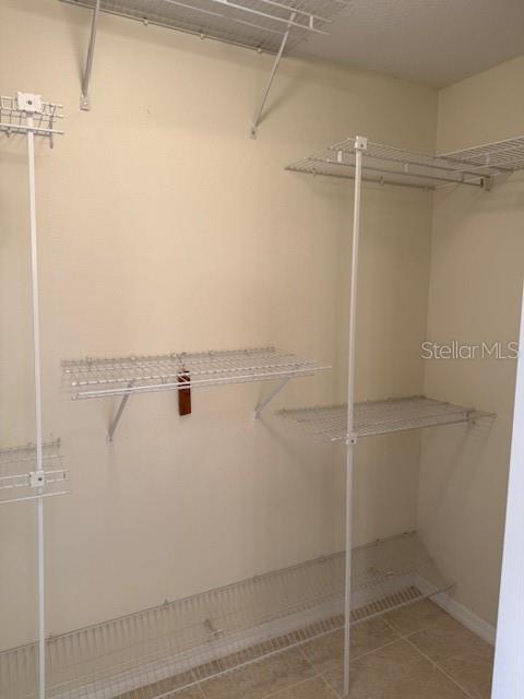 Image 27 of 37 For 14747 Green Valley Boulevard