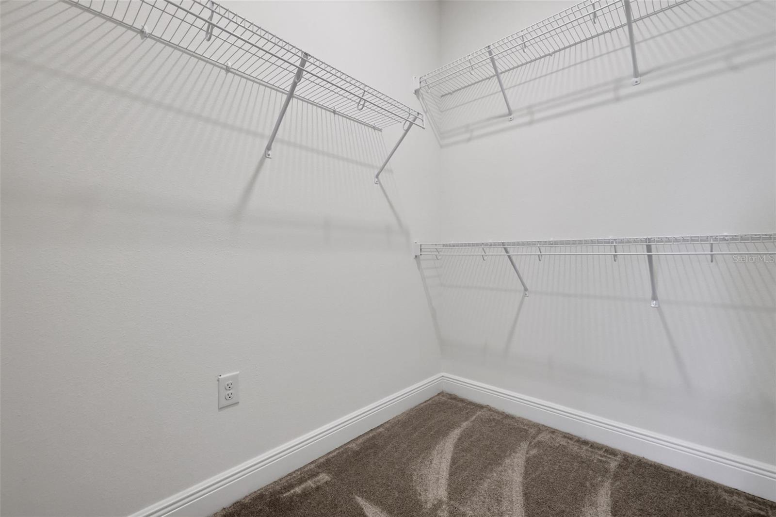 Image 13 of 35 For 7574 Sea Oak Court