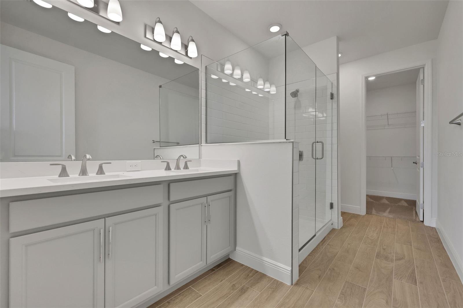 Image 15 of 35 For 7574 Sea Oak Court