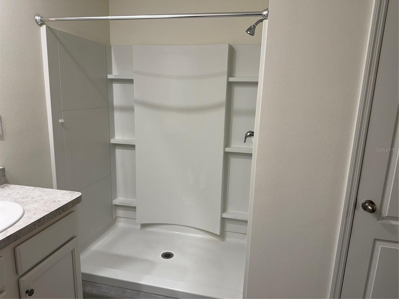 Image 24 of 30 For 1792 Henin Circle