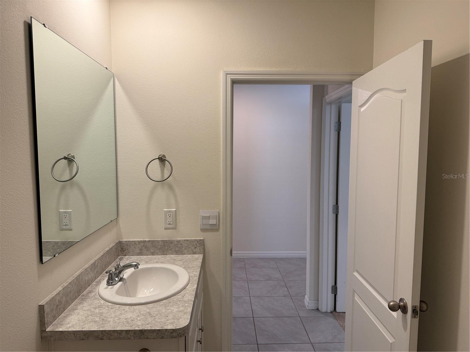 Image 8 of 30 For 1792 Henin Circle