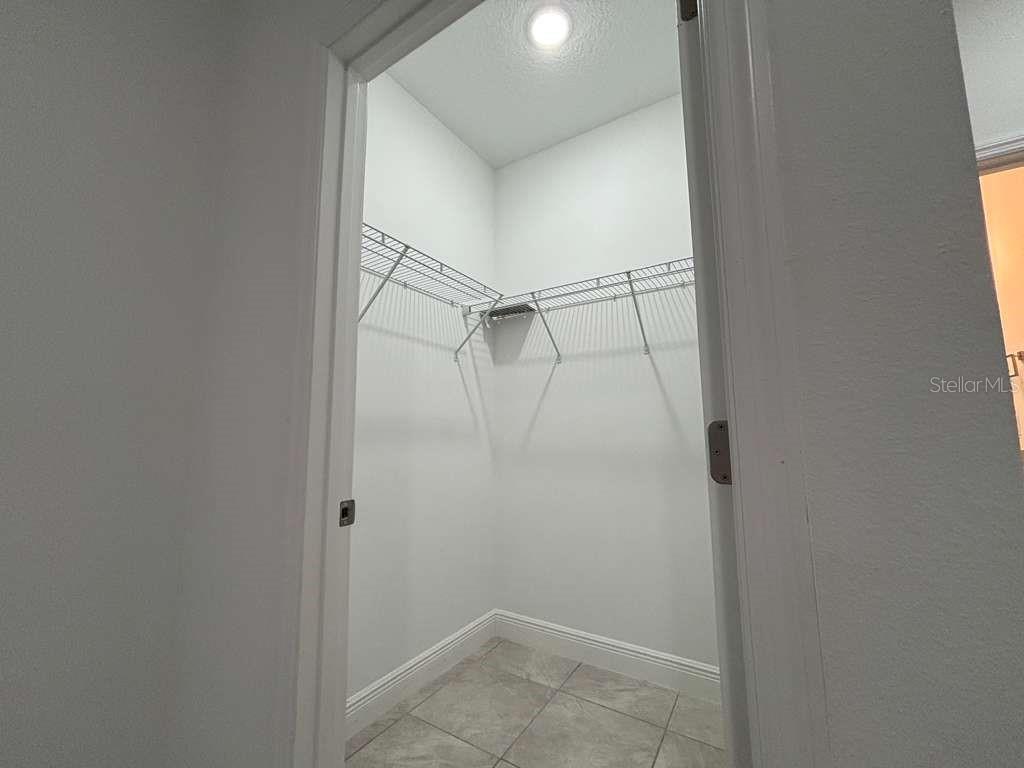 Image 17 of 26 For 9130 Mendoza Way 1