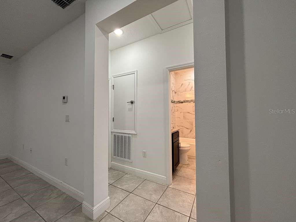 Image 21 of 26 For 9130 Mendoza Way 1