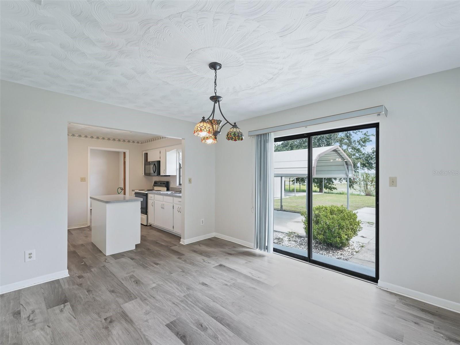 Image 9 of 33 For 11495 121st Lane Road