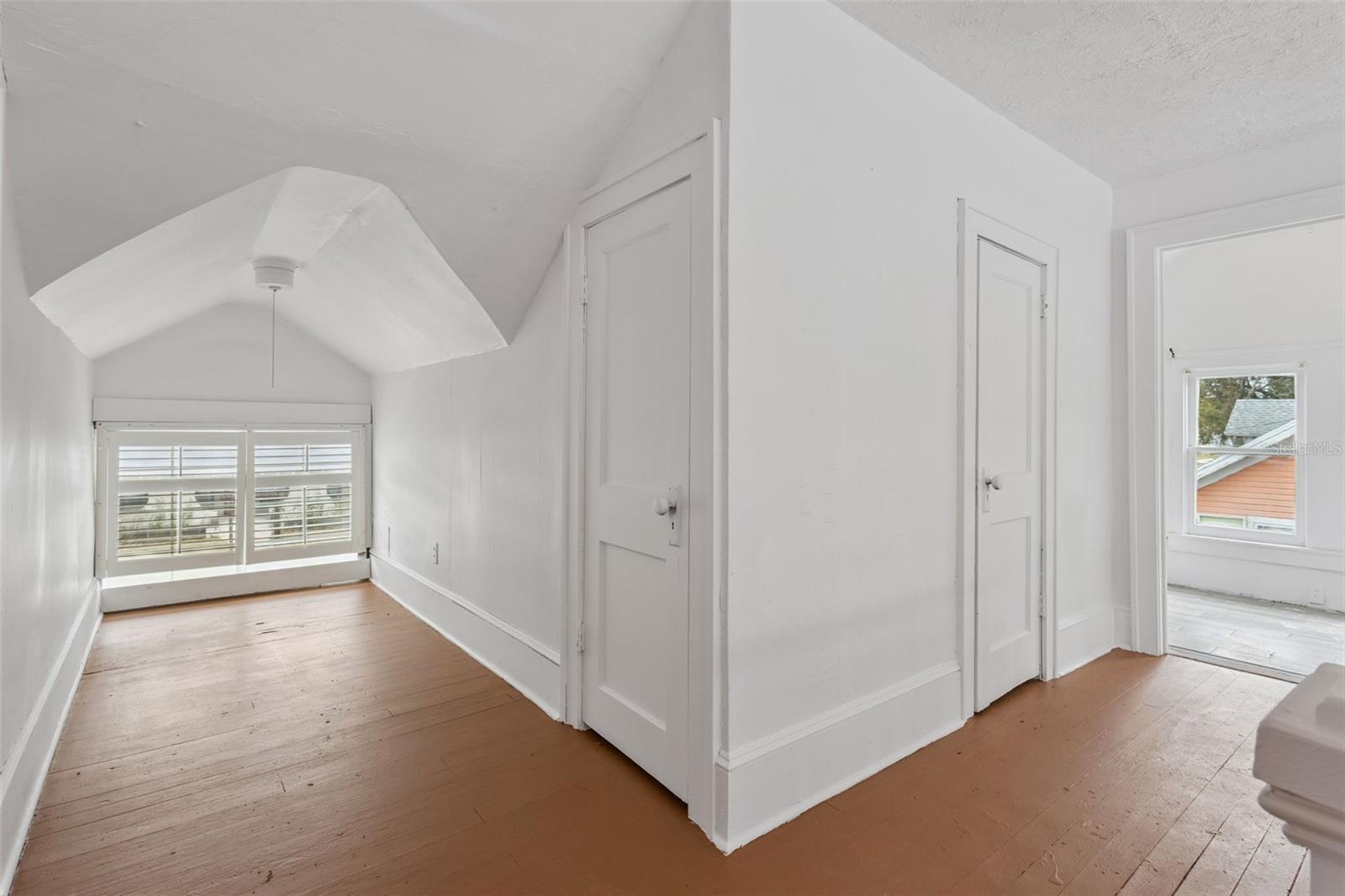 Image 13 of 38 For 212 Cassady Street