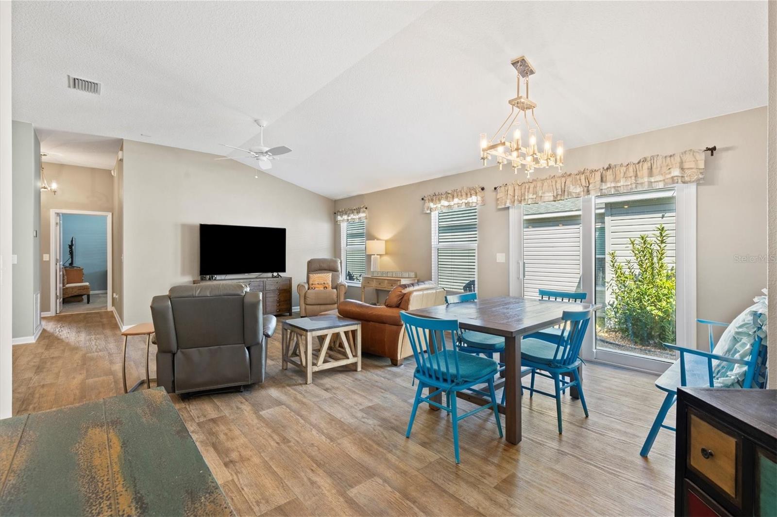 Image 3 of 34 For 6342 Whittle Court