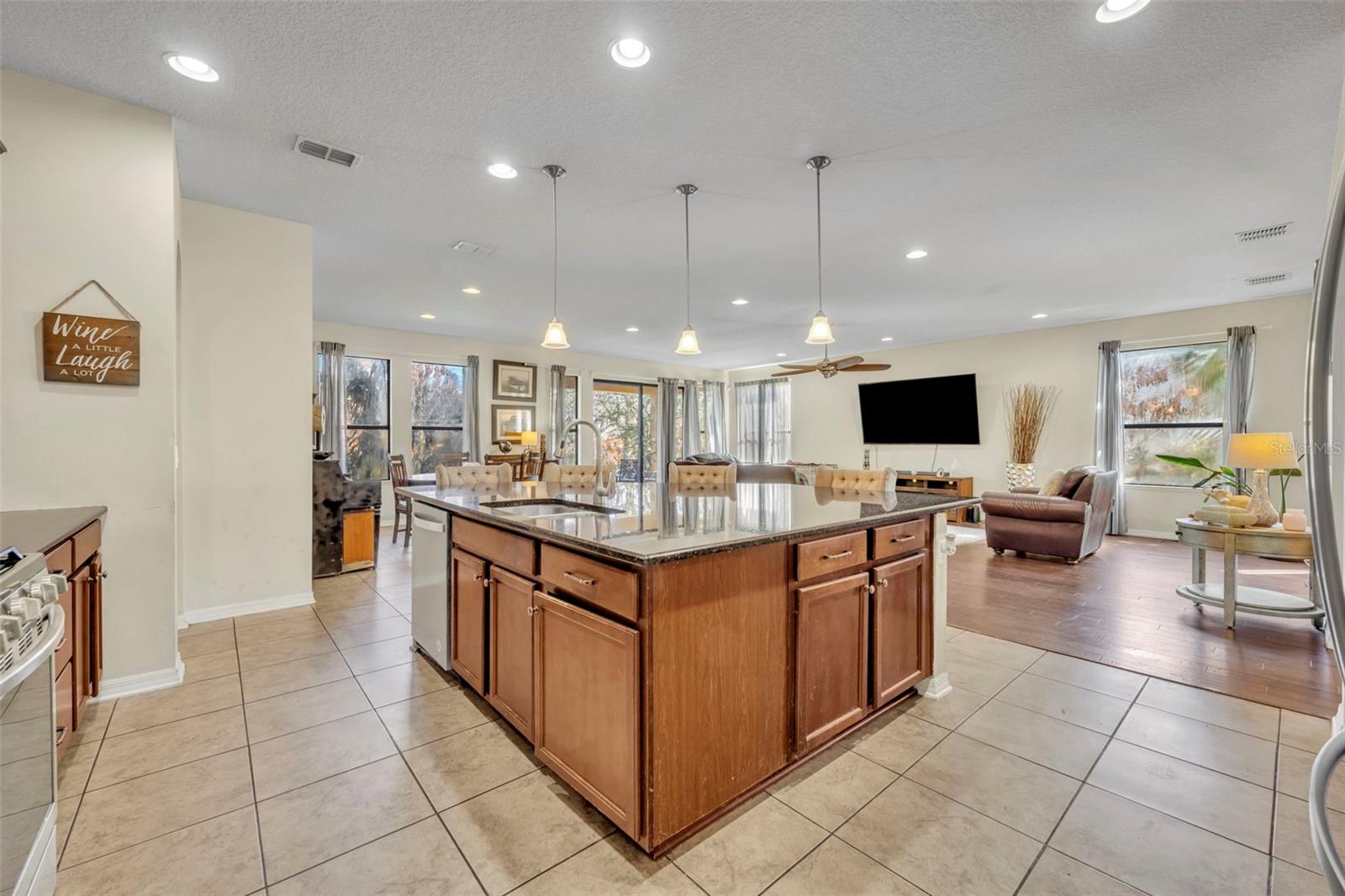 Image 10 of 40 For 4277 Bugle Street