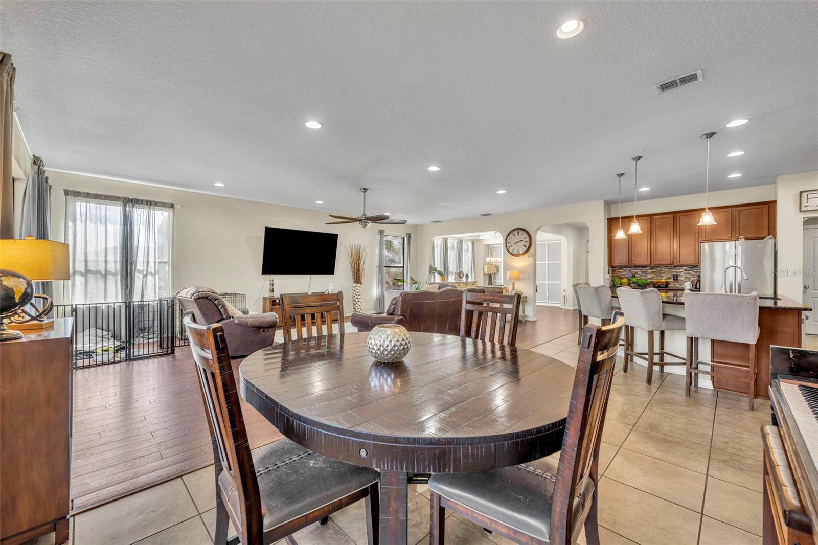 Image 17 of 40 For 4277 Bugle Street